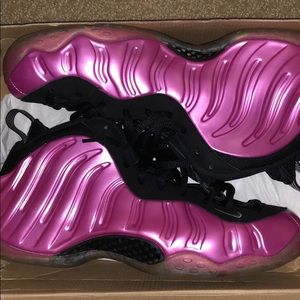 pearlized pink nike foamposite great condition